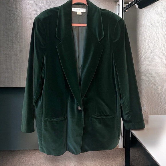 Kathryn Deene Dark Green Velvet Blazer - Picture 1 of 16